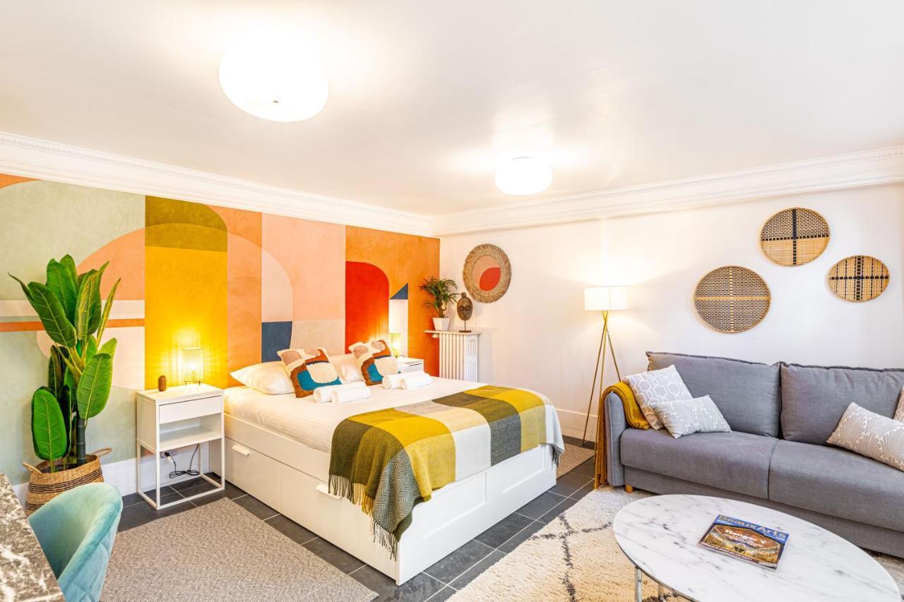 Modern Apartement Grand Paris, Tv Salon, Sharing Garden, Villa Des Ammonites 뫼동 외부 사진